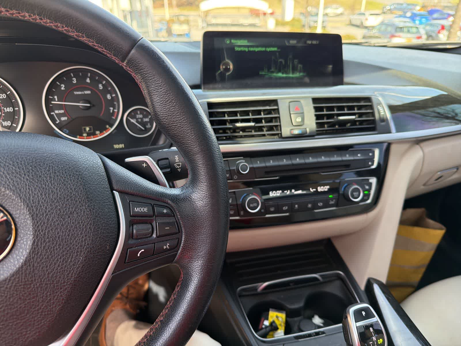 Thumbnail: 2016 BMW 3 Series - 21