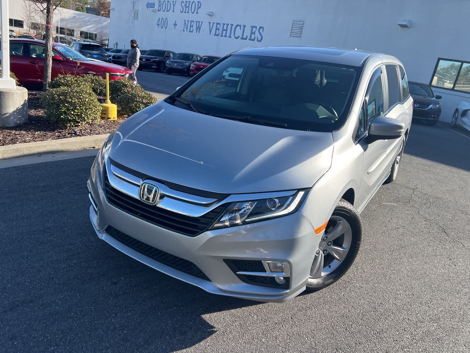 Thumbnail: 2018 Honda Odyssey - 3