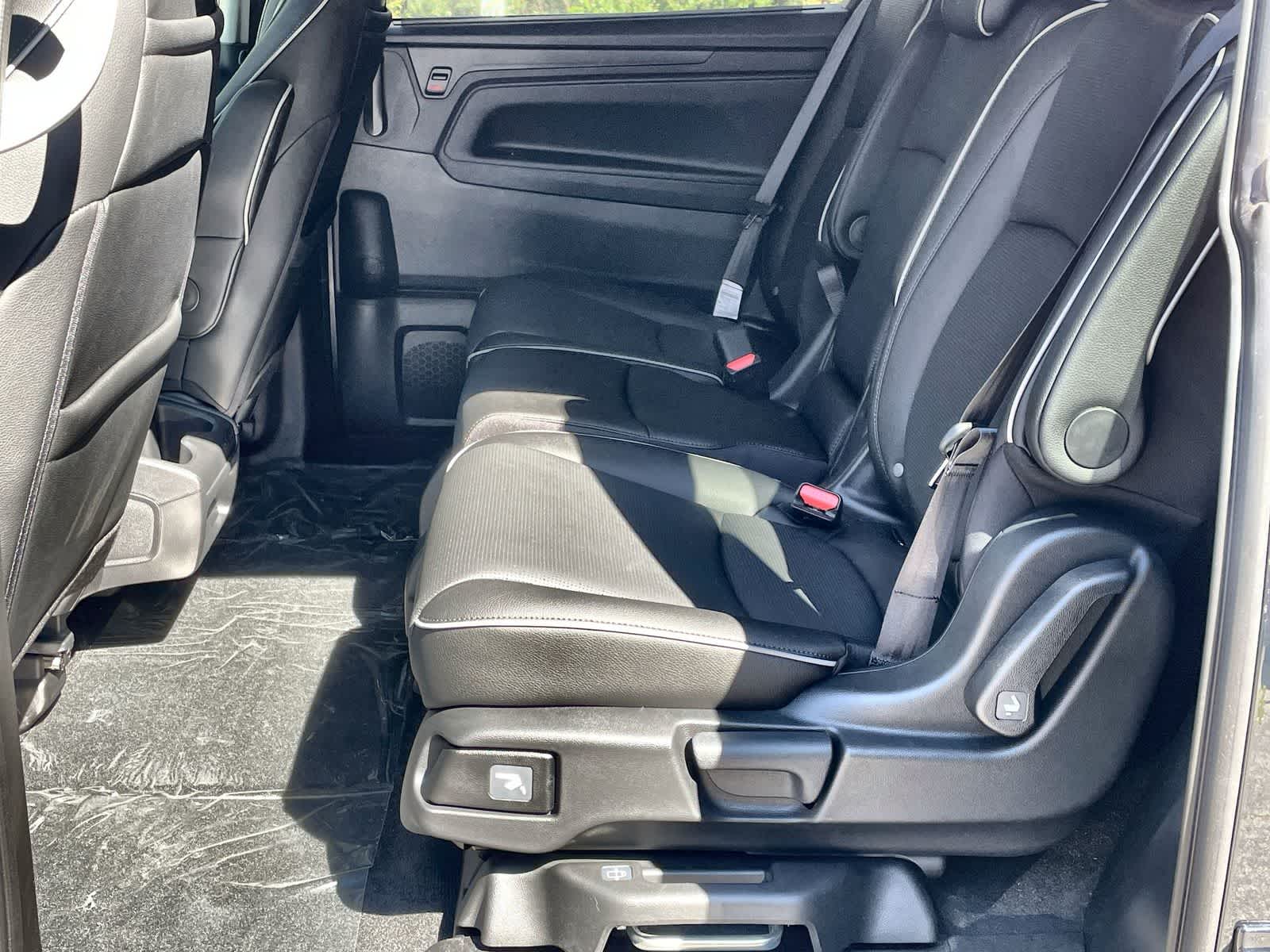 Thumbnail: 2026 Honda Odyssey - 10