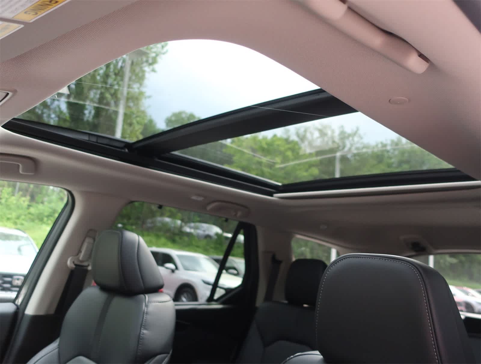 Thumbnail: 2025 Honda Pilot - 13
