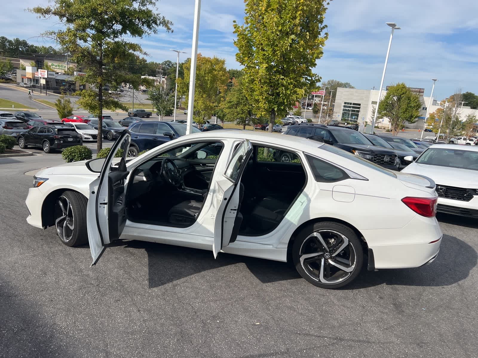 Thumbnail: 2022 Honda Accord - 18