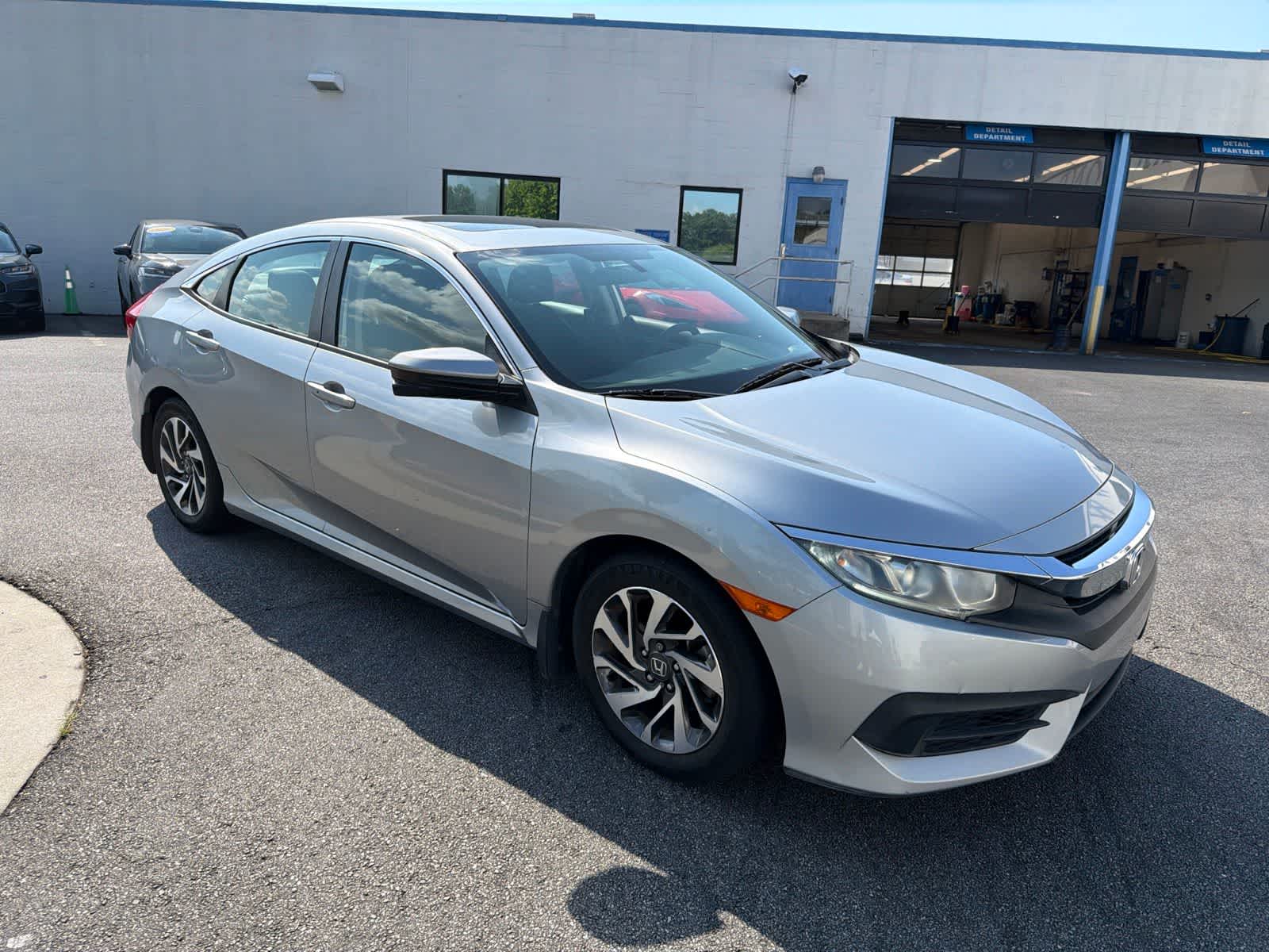 Thumbnail: 2016 Honda Civic - 12
