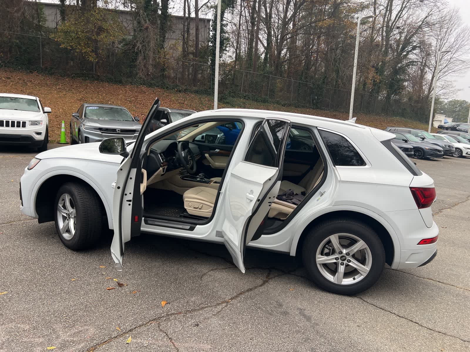 Thumbnail: 2024 Audi Q5 - 18