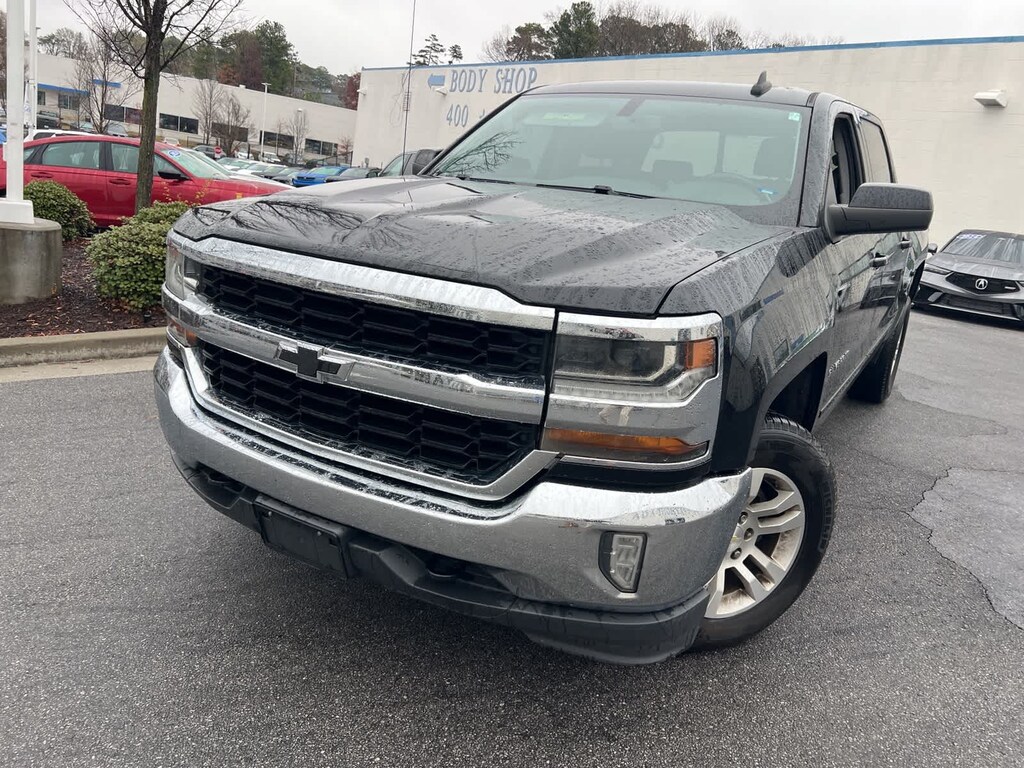 Used 2017 Chevrolet Silverado 1500 LT w/1LT Truck Crew Cab
