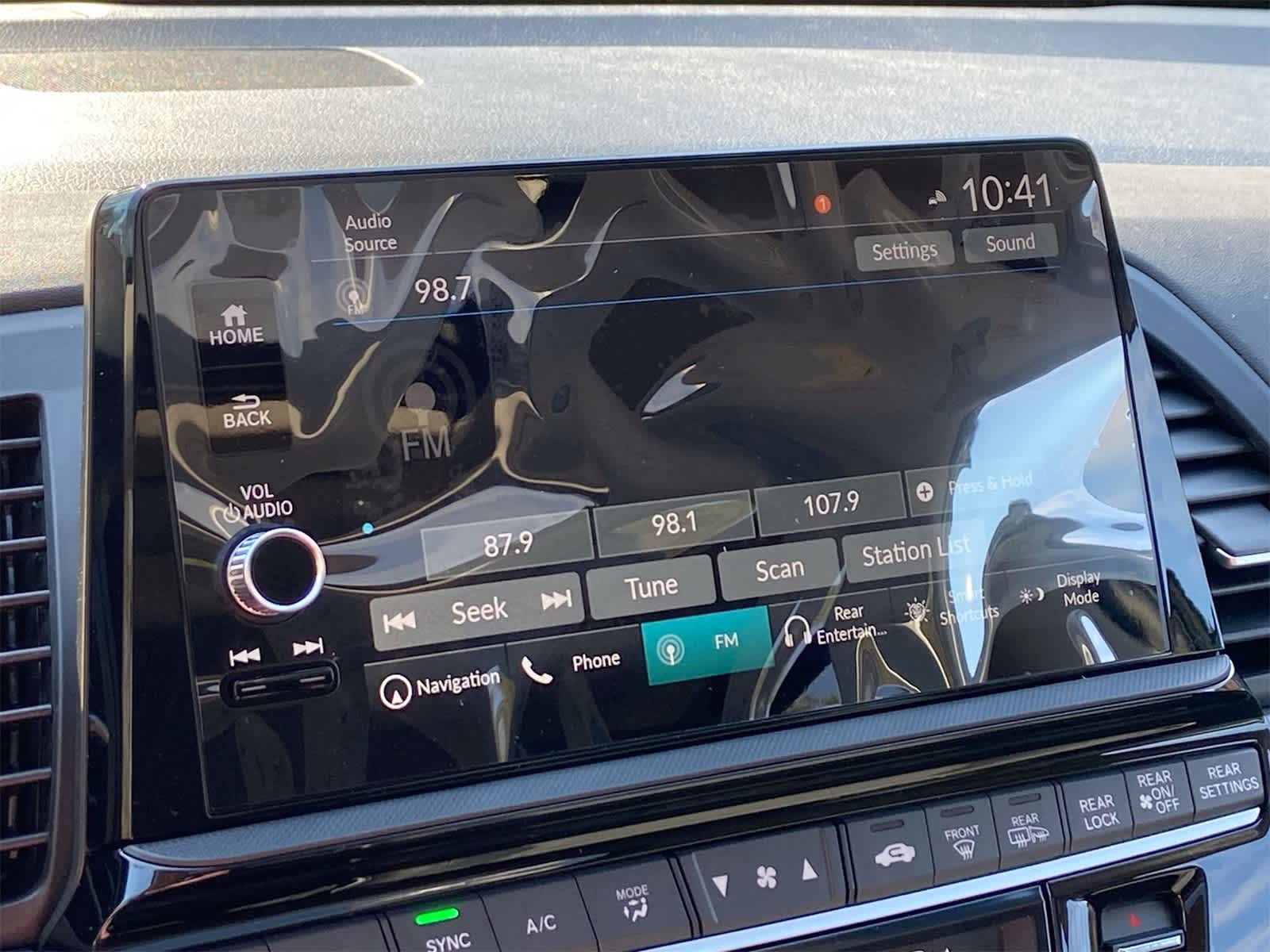 Thumbnail: 2026 Honda Odyssey - 17