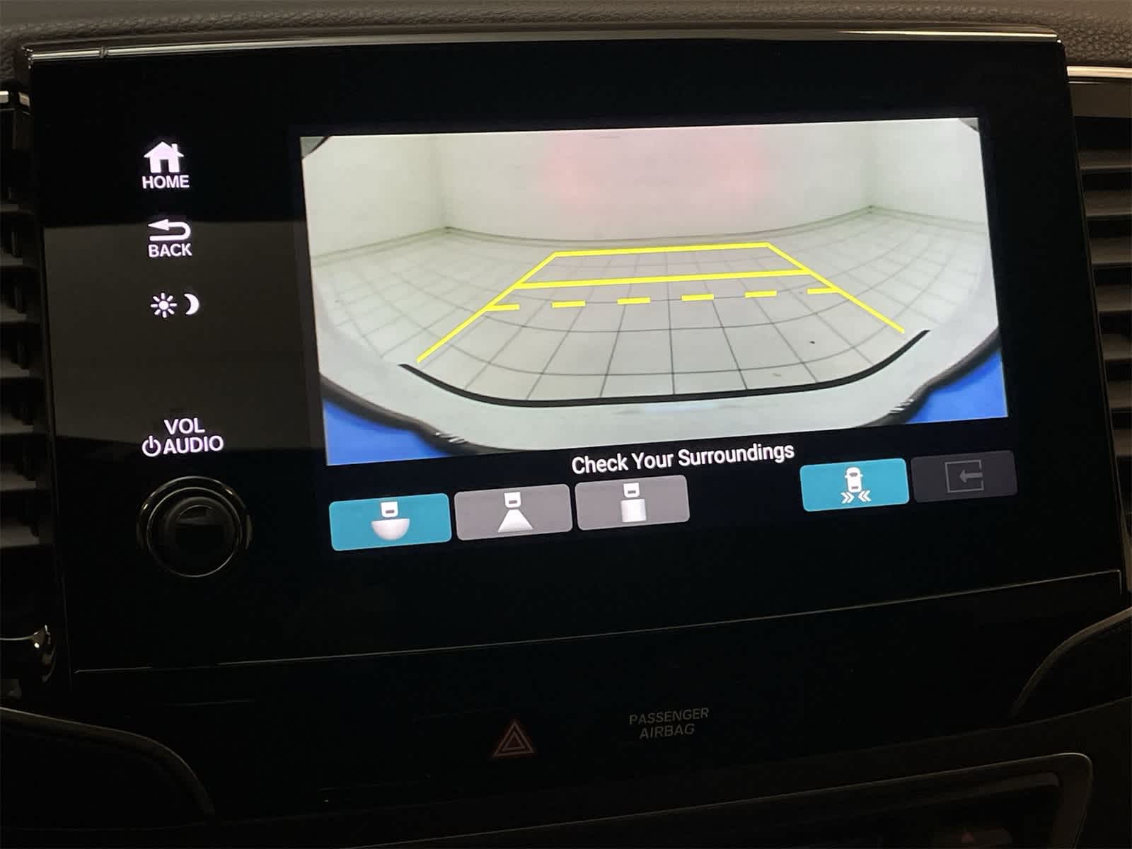 Thumbnail: 2022 Honda Passport - 4