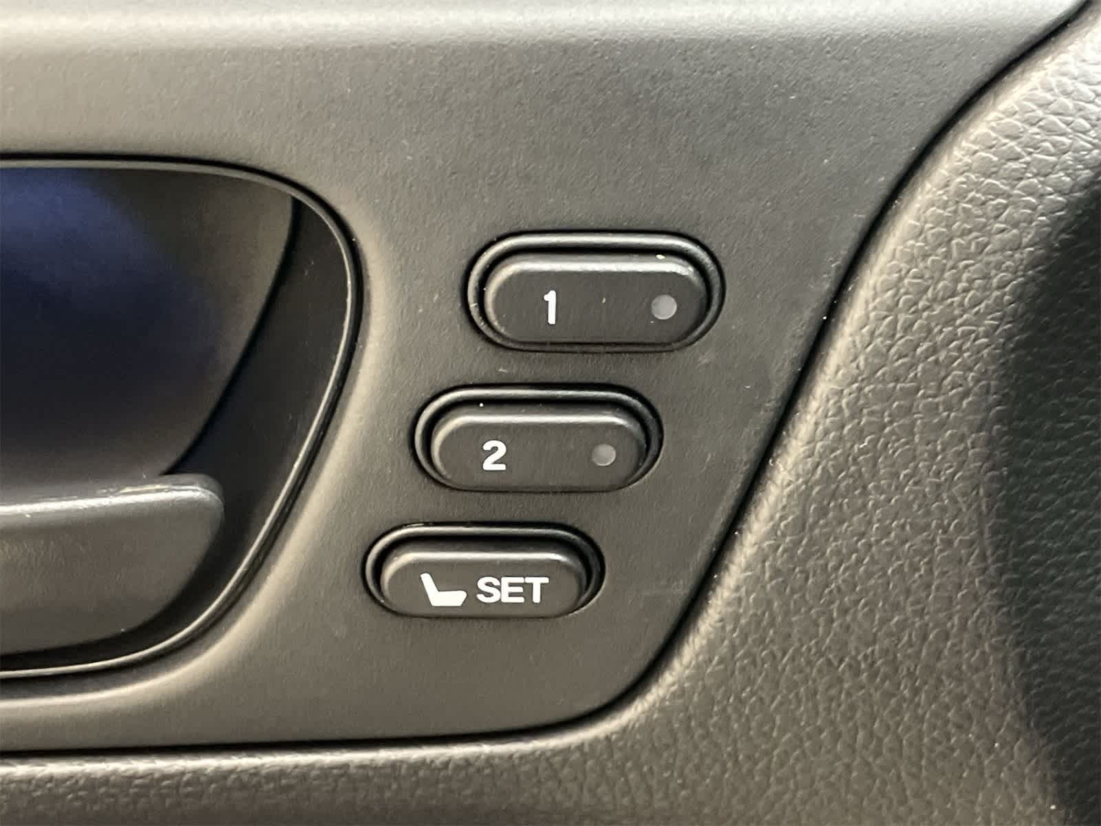 Thumbnail: 2025 Honda Odyssey - 18