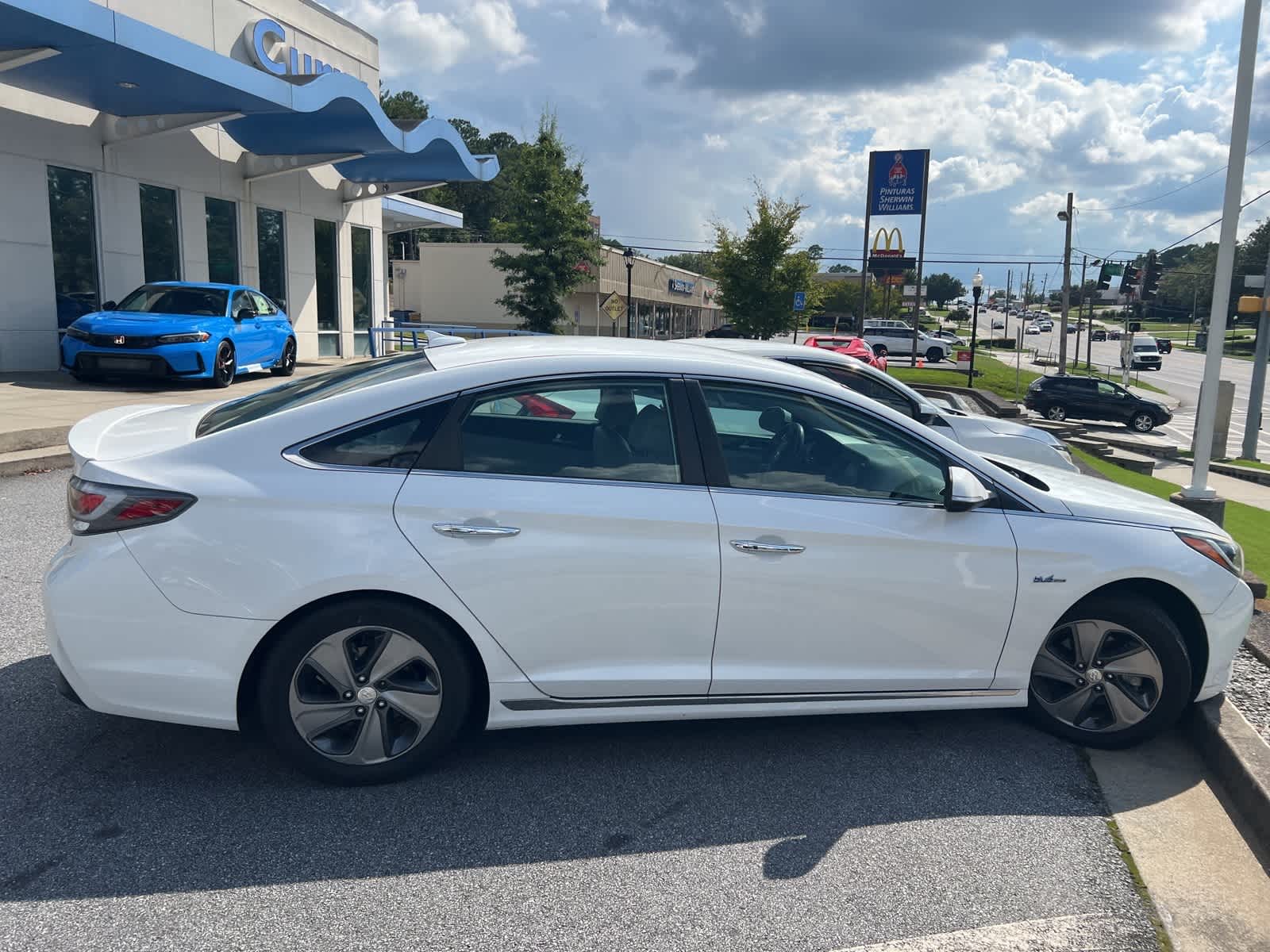 Thumbnail: 2017 Hyundai Sonata - 5