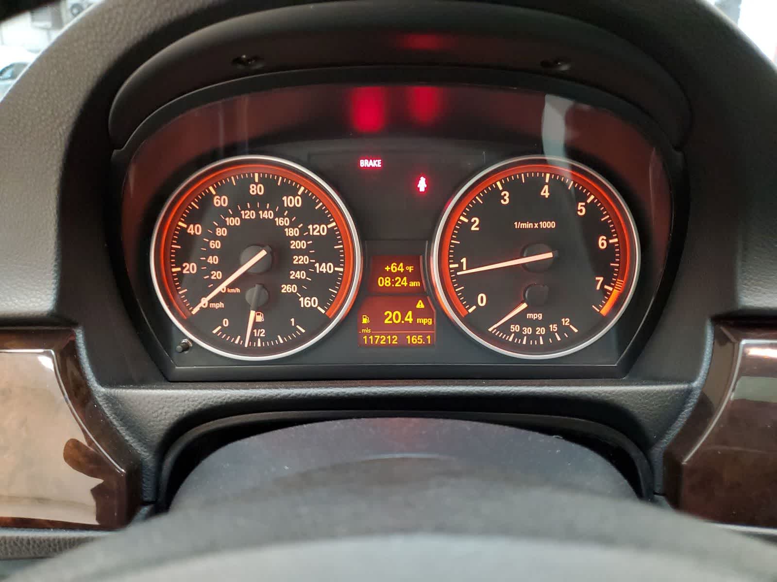 Thumbnail: 2011 BMW 3 Series - 11