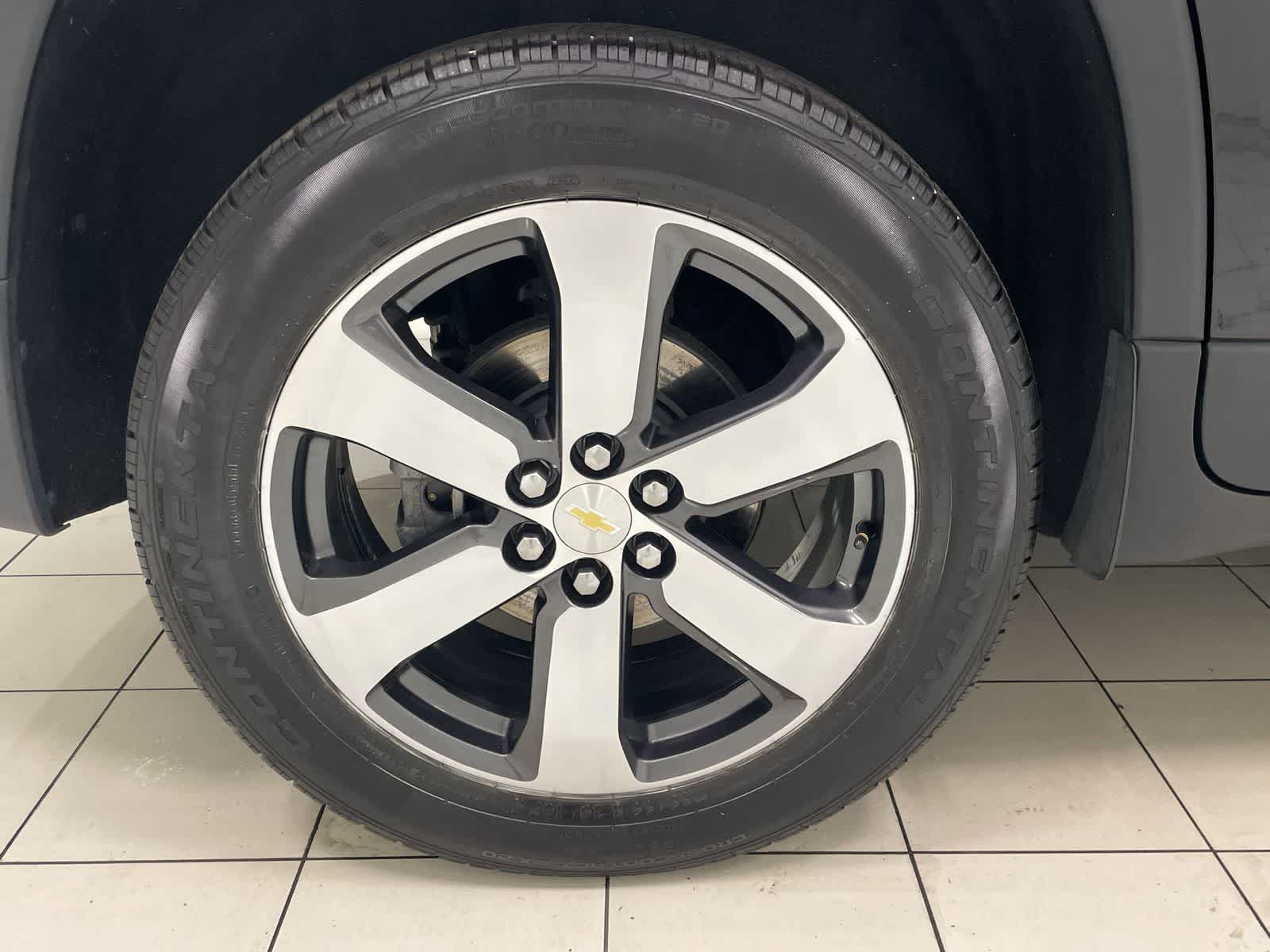 Thumbnail: 2019 Chevrolet Traverse - 24