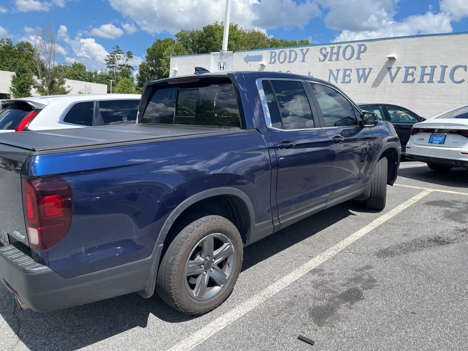 Thumbnail: 2022 Honda Ridgeline - 8