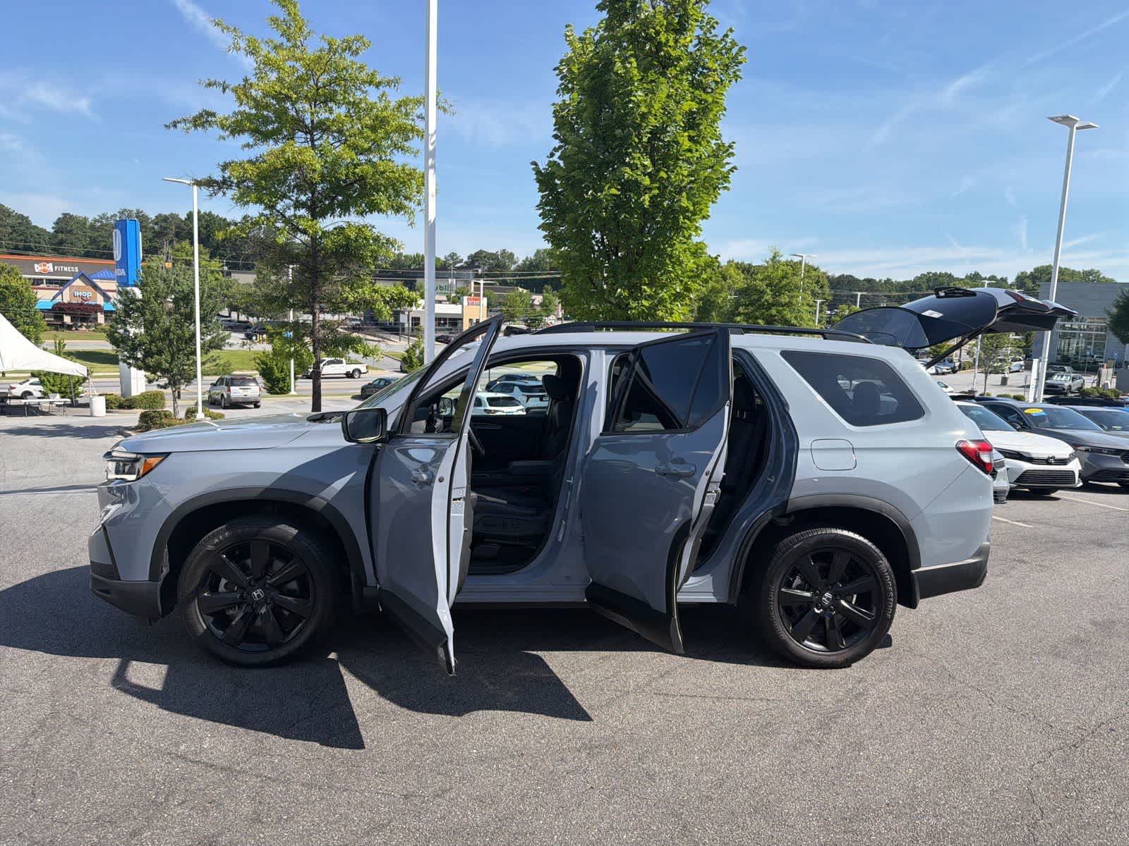 Thumbnail: 2025 Honda Pilot - 18
