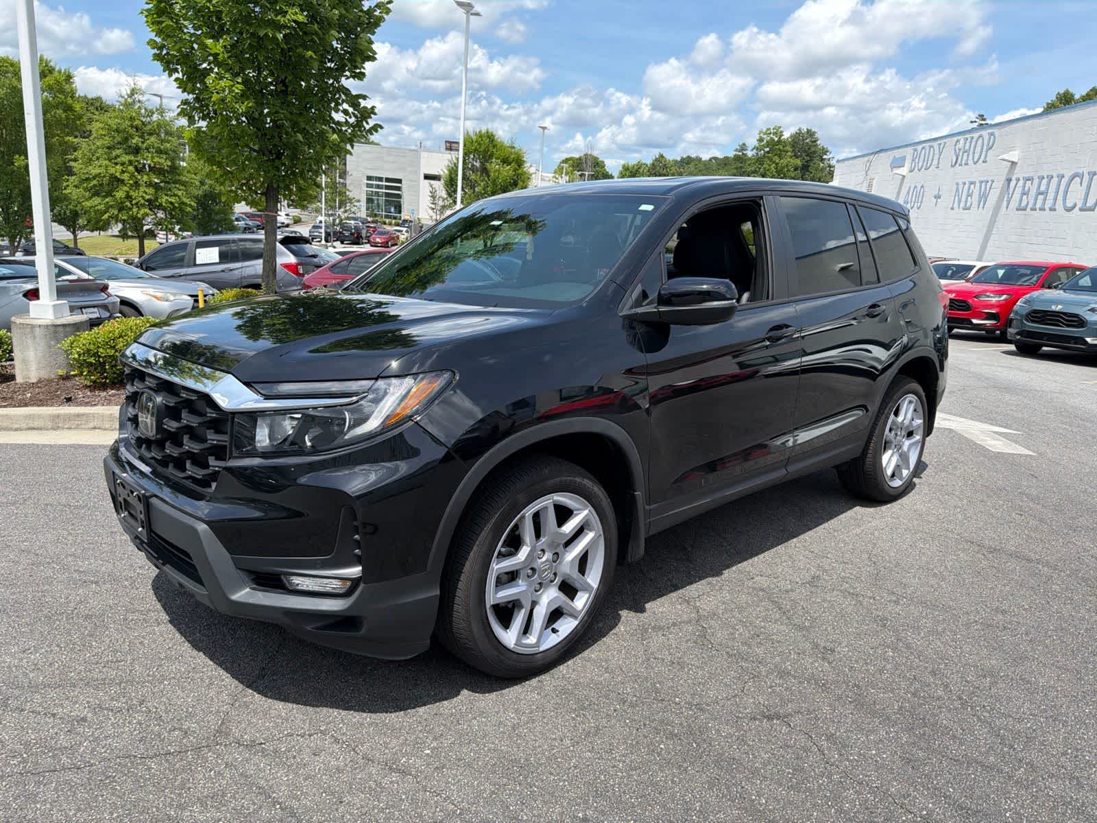 Thumbnail: 2025 Honda Passport - 4