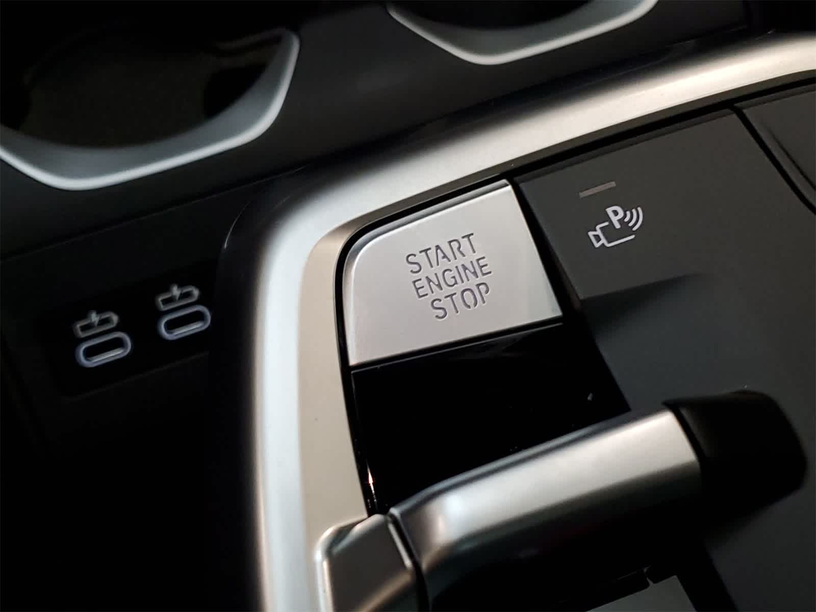 Thumbnail: 2025 BMW X1 - 8