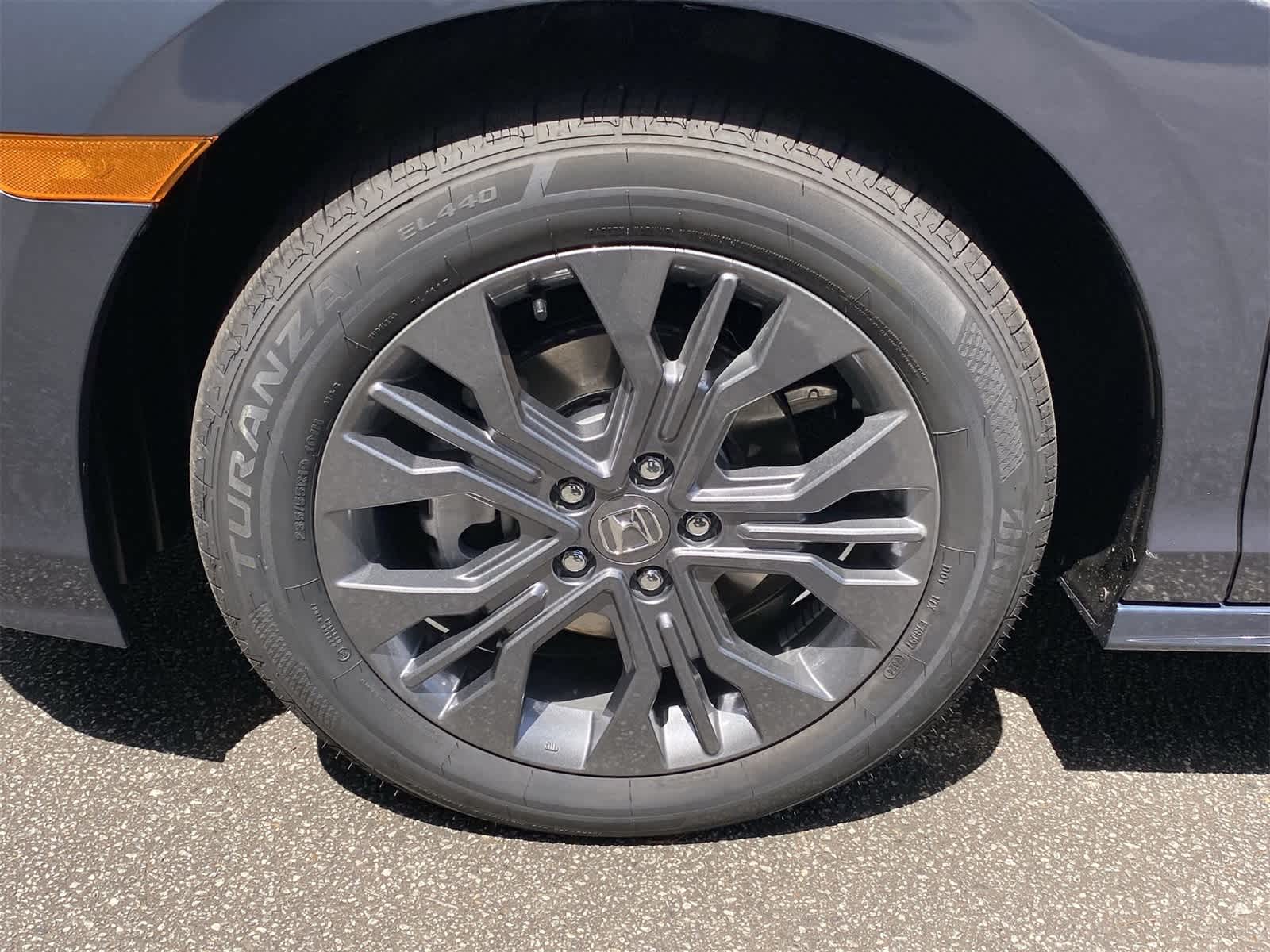 Thumbnail: 2026 Honda Odyssey - 7