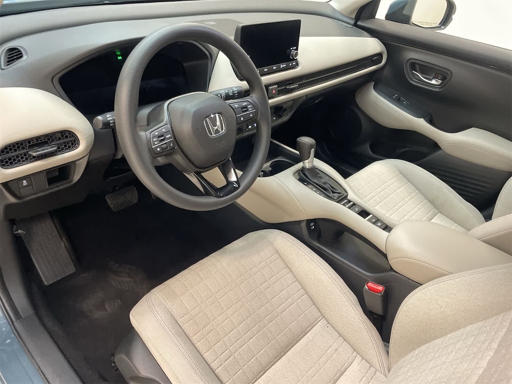 Certified 2025 Honda HR-V LX SUV