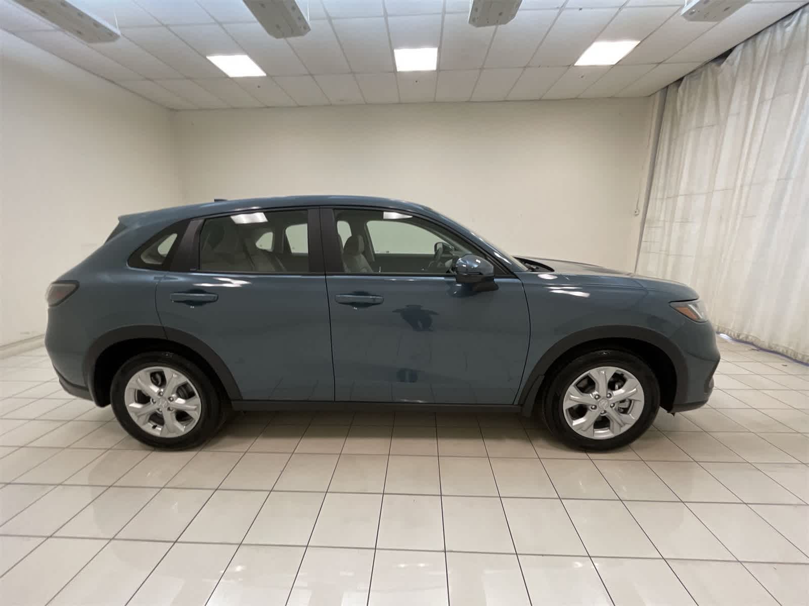 Thumbnail: 2025 Honda HR-V - 24