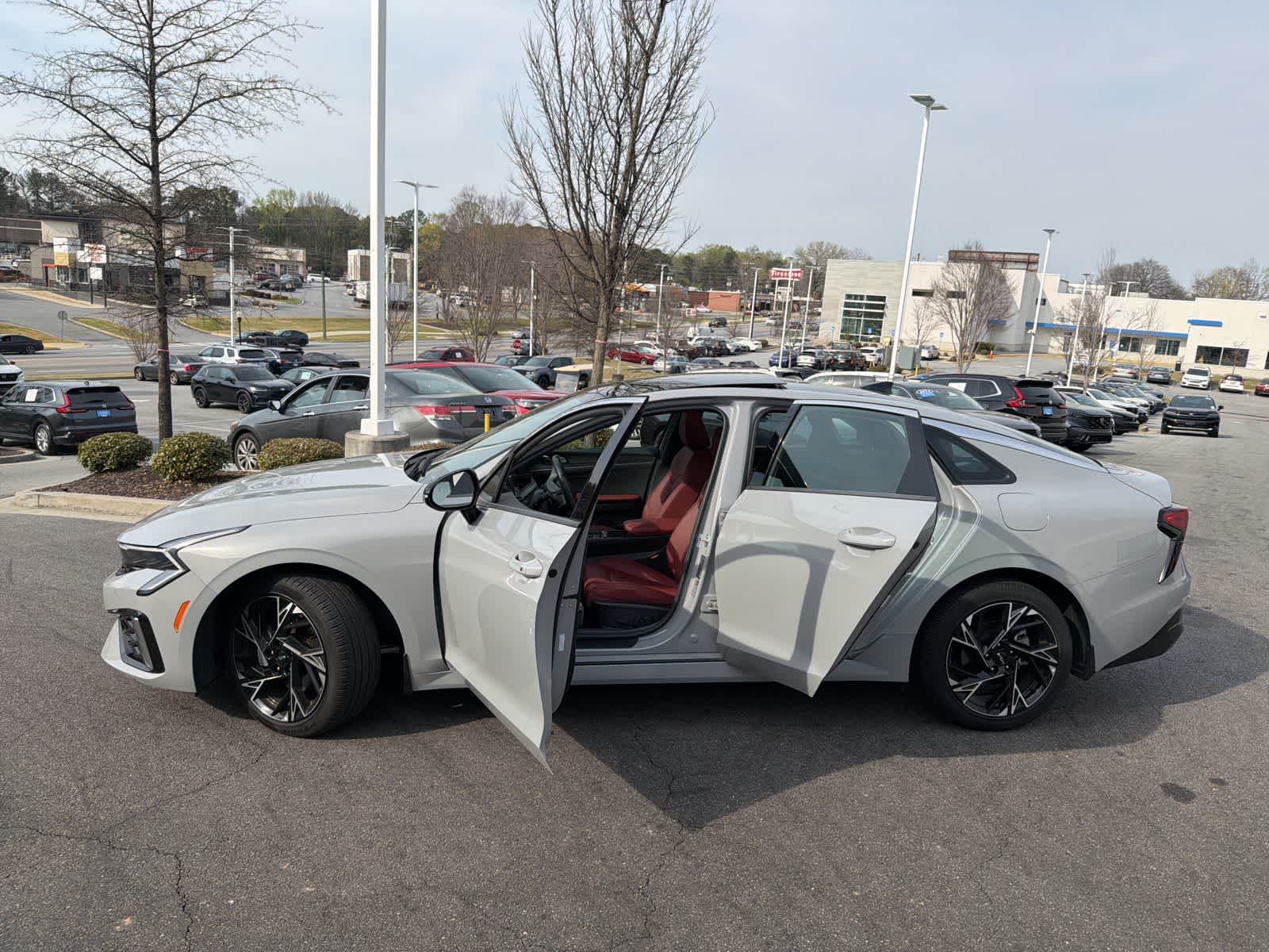 Thumbnail: 2025 Kia K5 - 17