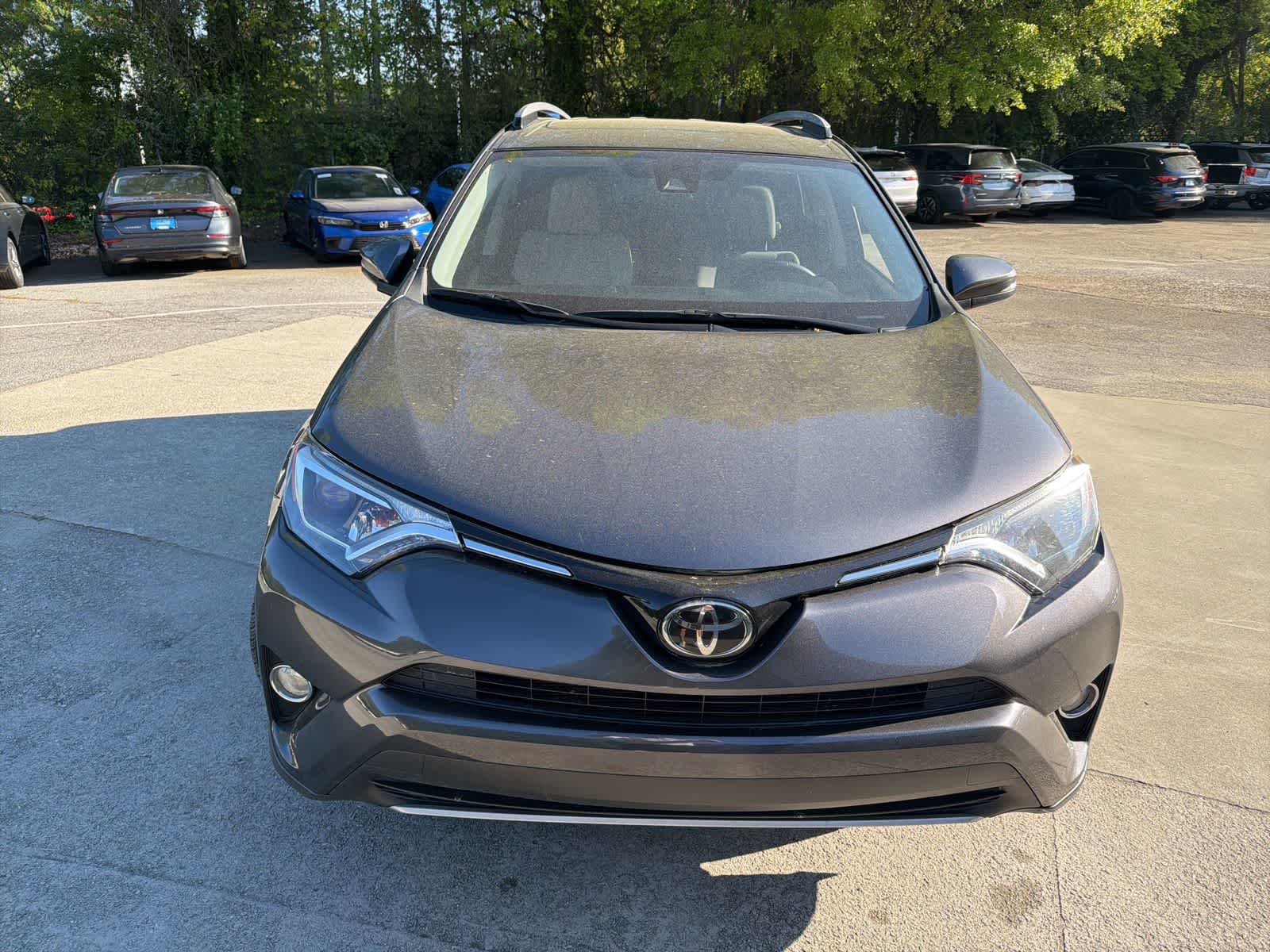 Thumbnail: 2018 Toyota RAV4 - 14