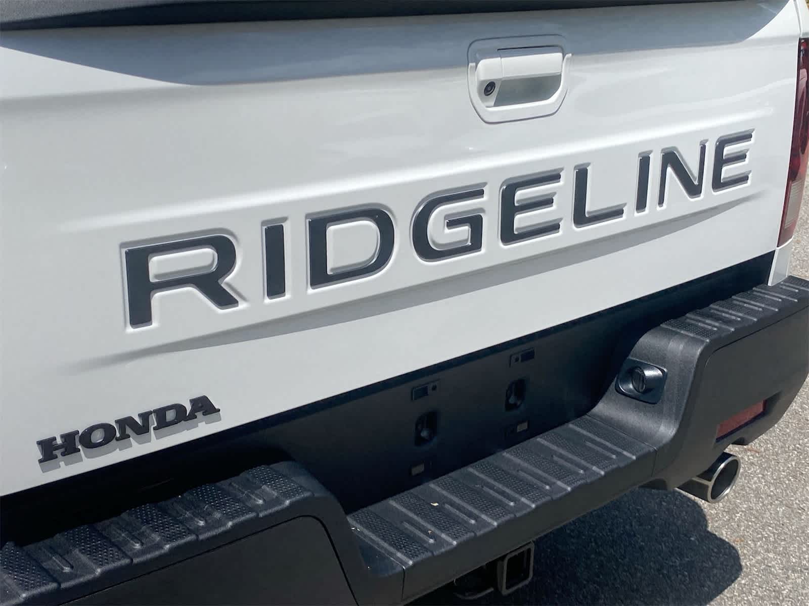 Thumbnail: 2026 Honda Ridgeline - 8