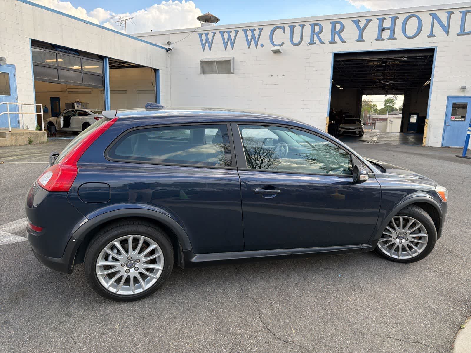 Thumbnail: 2012 Volvo C30 - 12