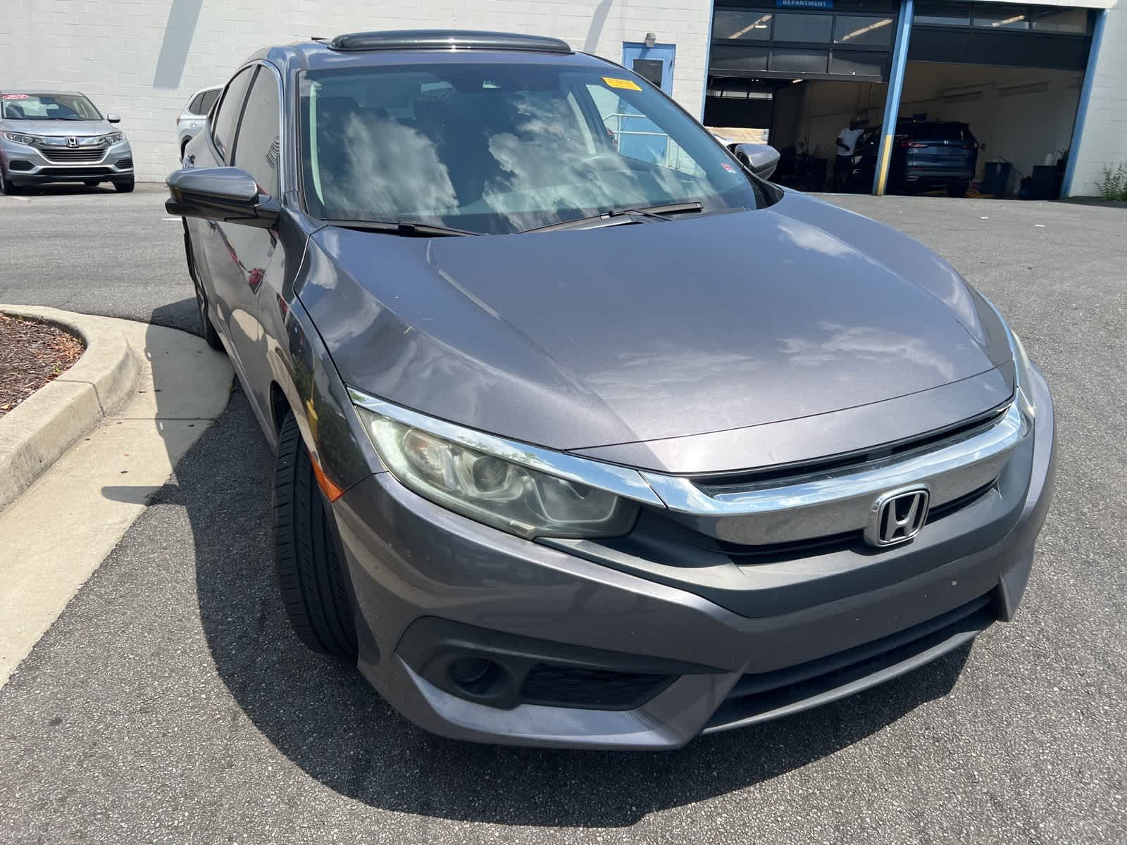 Thumbnail: 2016 Honda Civic - 13