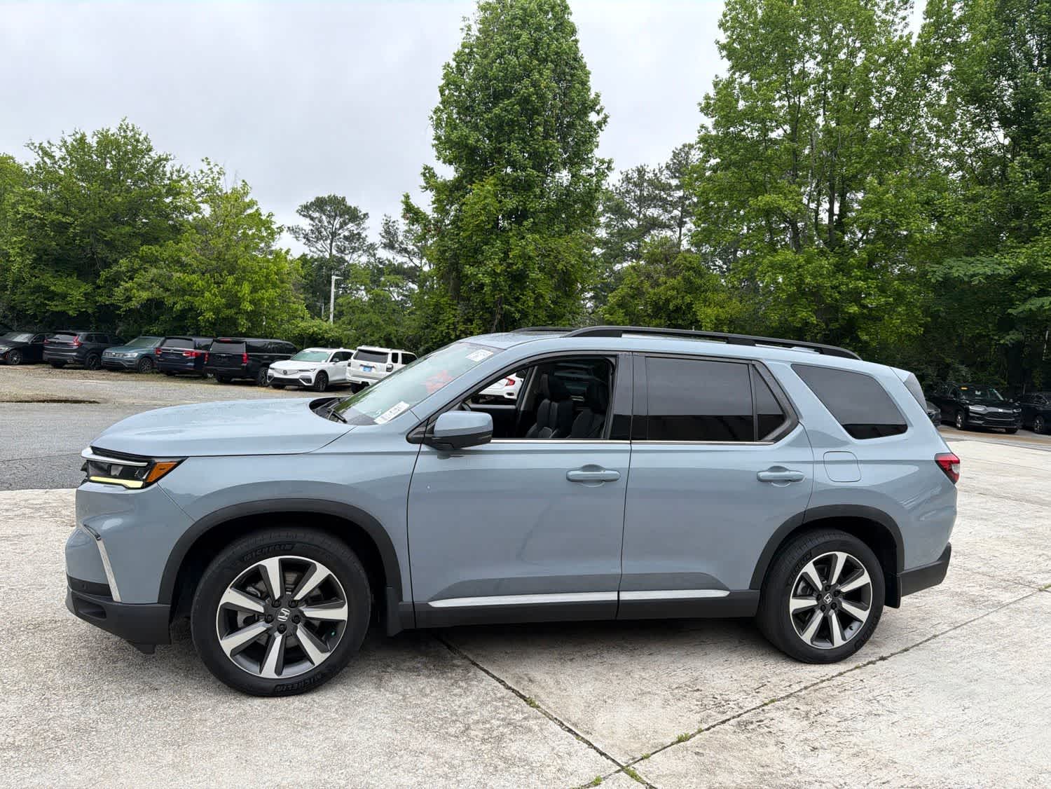 Thumbnail: 2023 Honda Pilot - 6