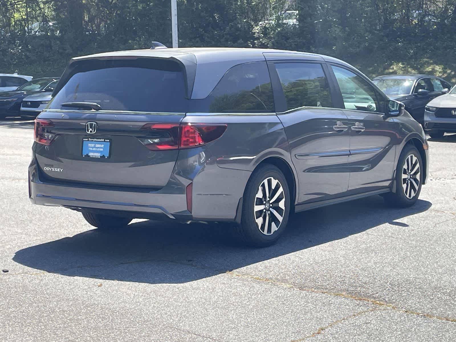 Thumbnail: 2026 Honda Odyssey - 4