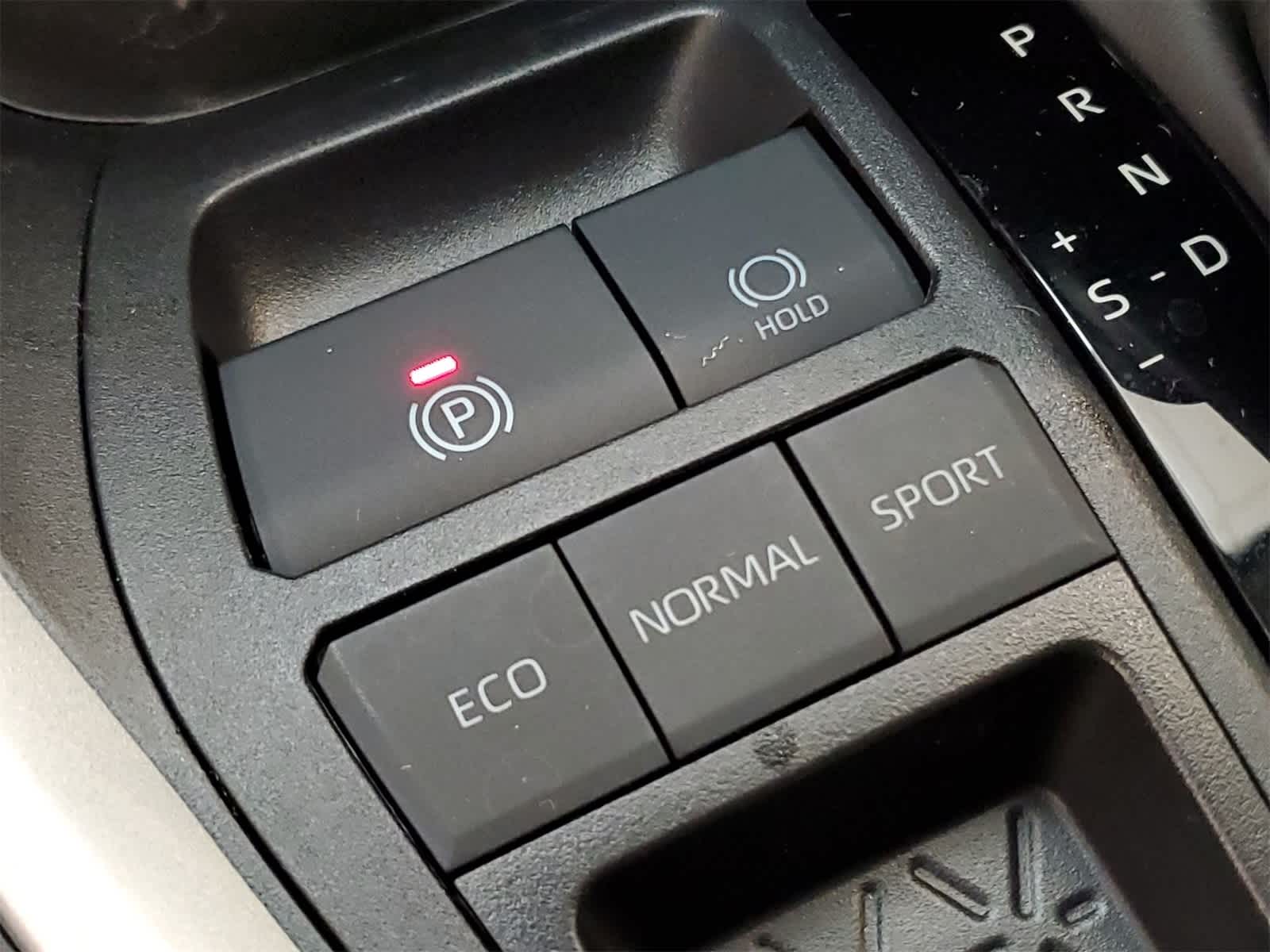 Thumbnail: 2025 Toyota RAV4 - 28