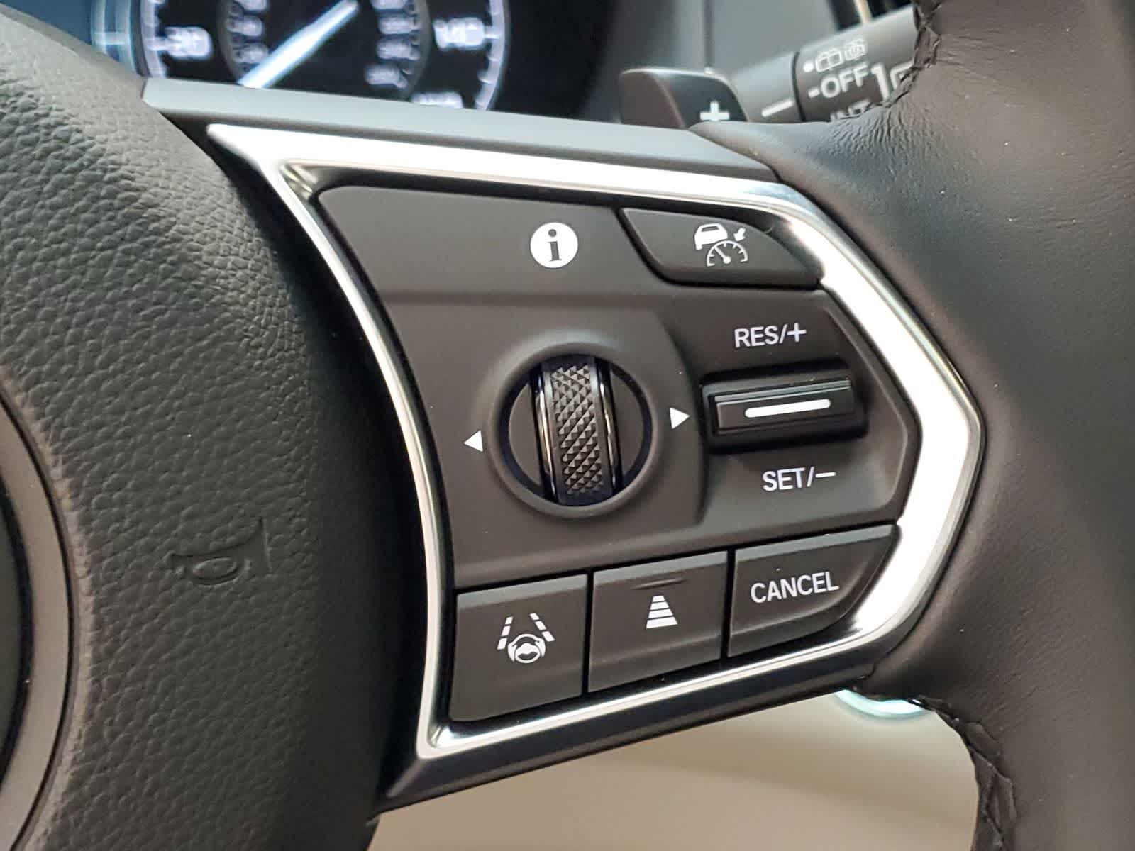 Thumbnail: 2025 Acura RDX - 13