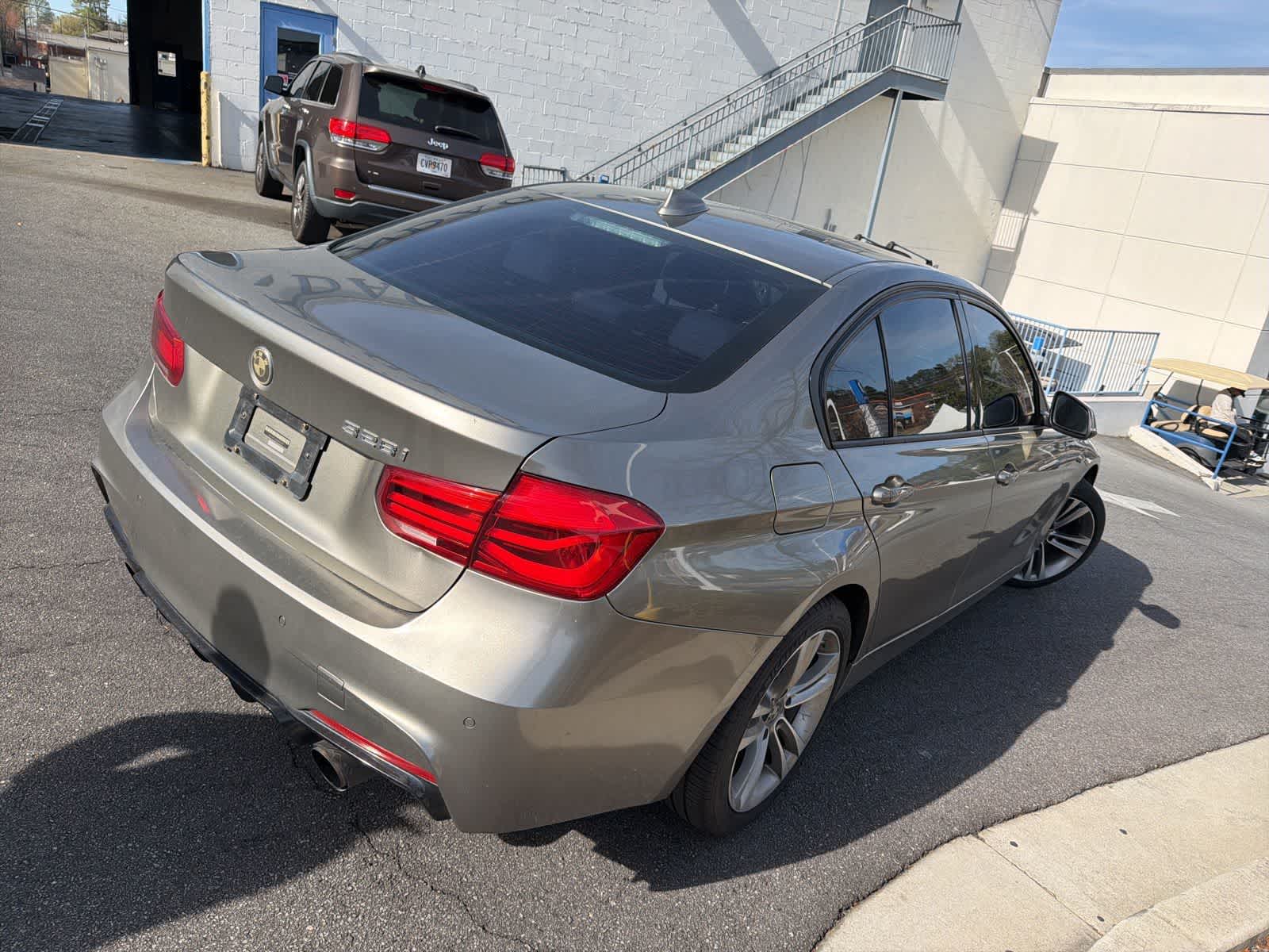 Thumbnail: 2016 BMW 3 Series - 10