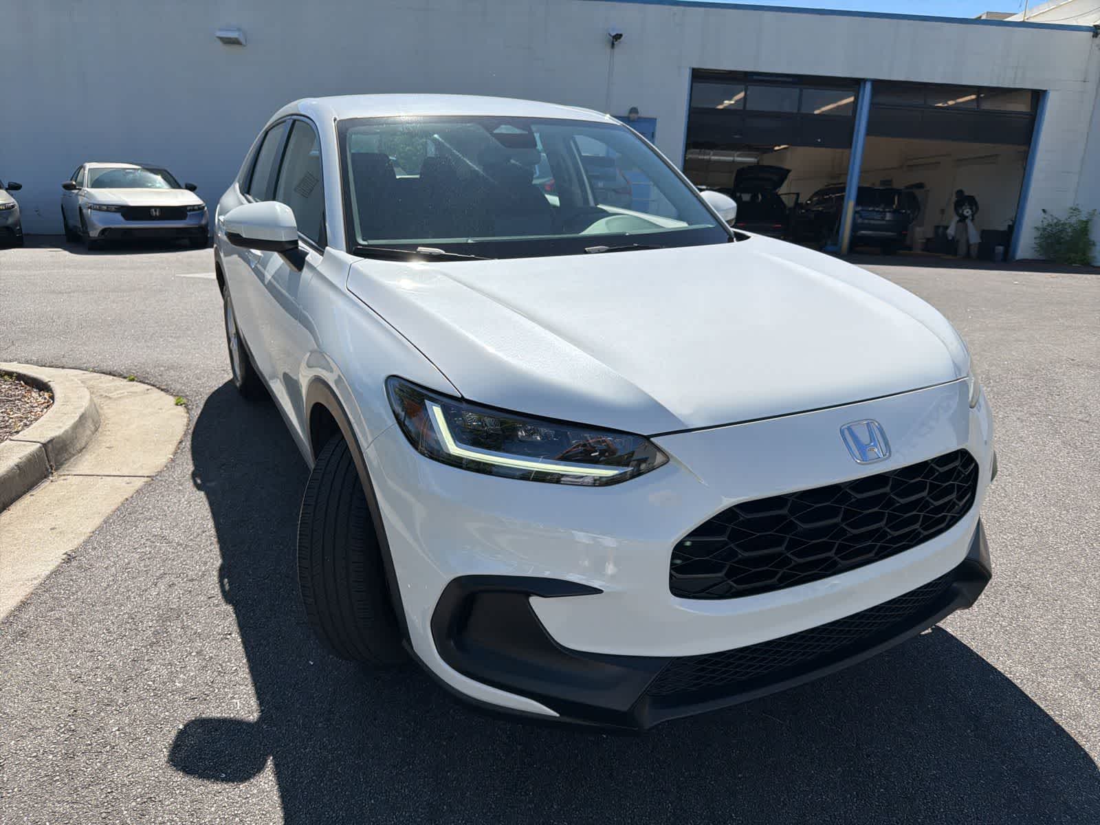 Thumbnail: 2023 Honda HR-V - 13