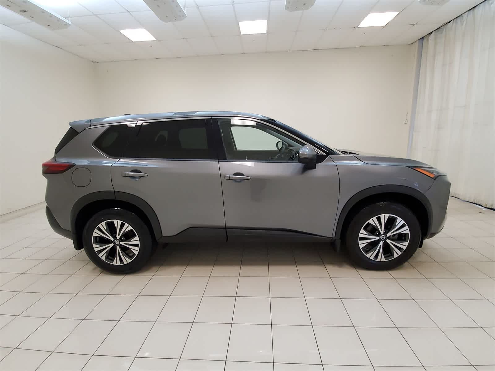 Thumbnail: 2021 Nissan Rogue - 24