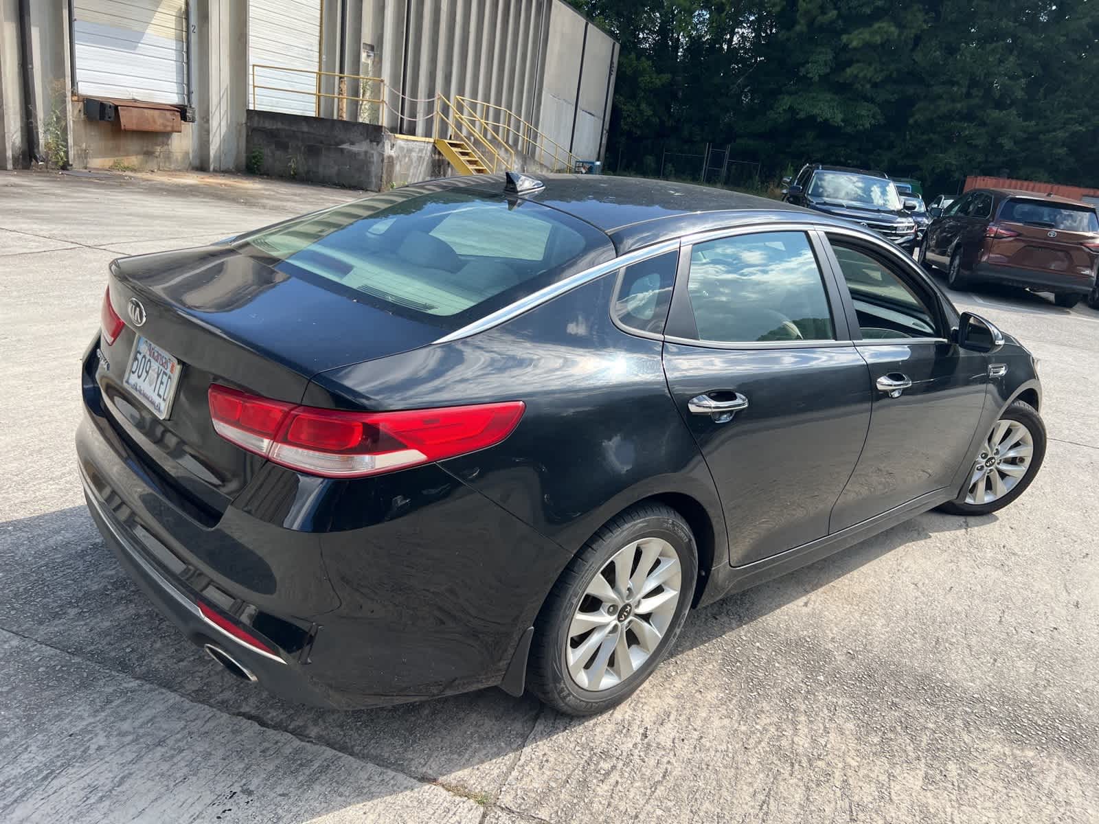 Thumbnail: 2018 Kia Optima - 10