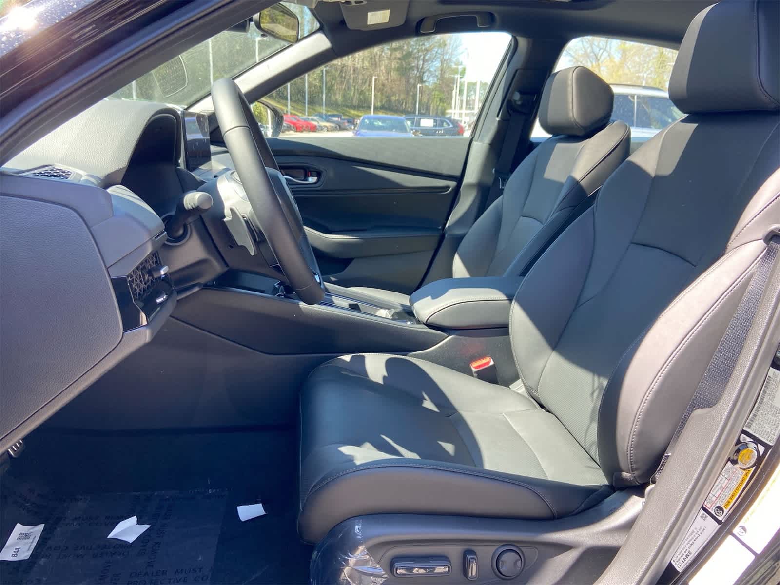 Thumbnail: 2025 Honda Accord - 12