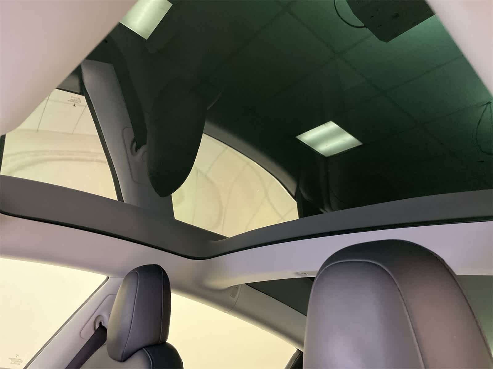 Thumbnail: 2020 Tesla Model 3 - 3
