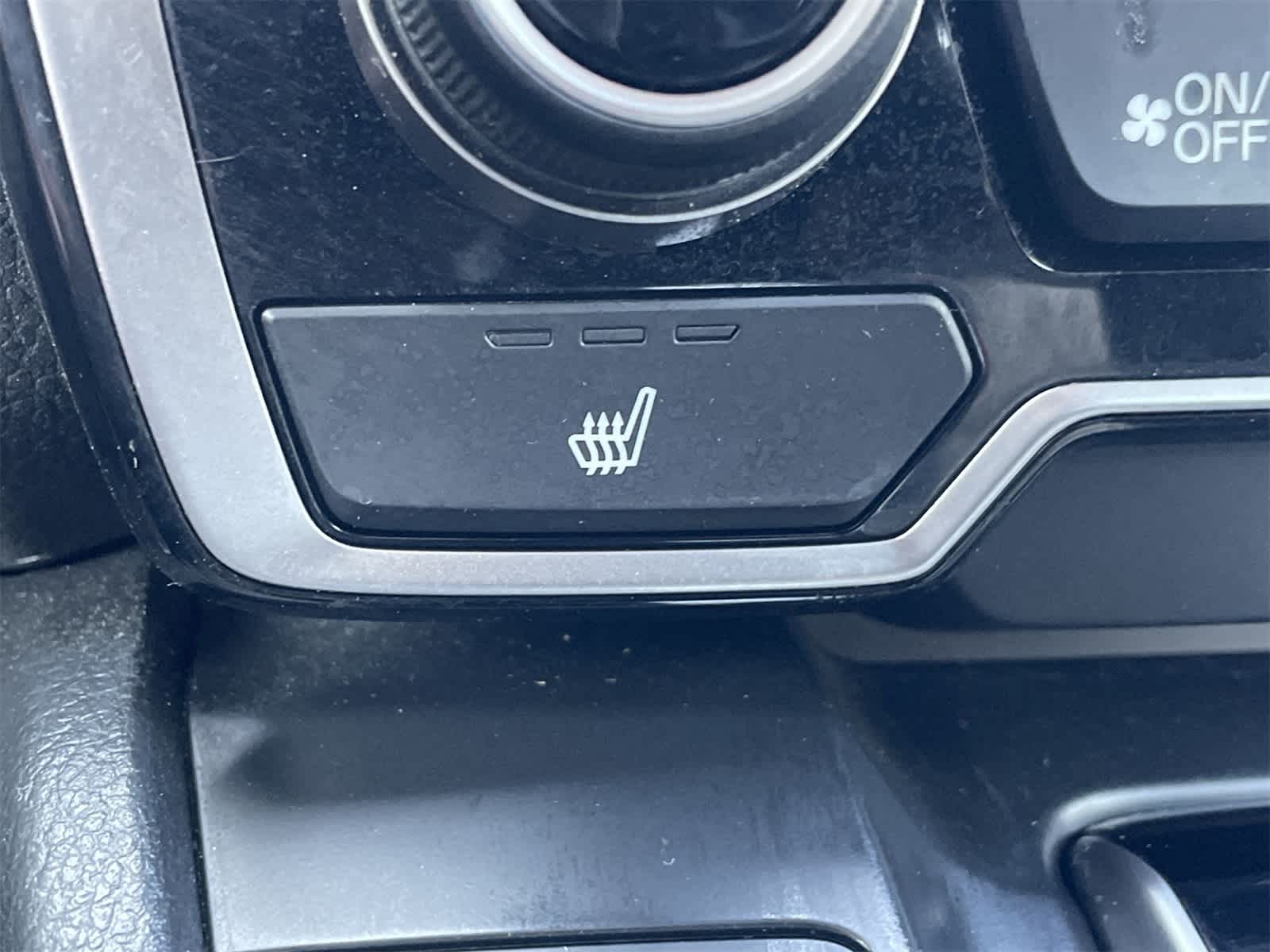 Thumbnail: 2019 Honda CR-V - 6