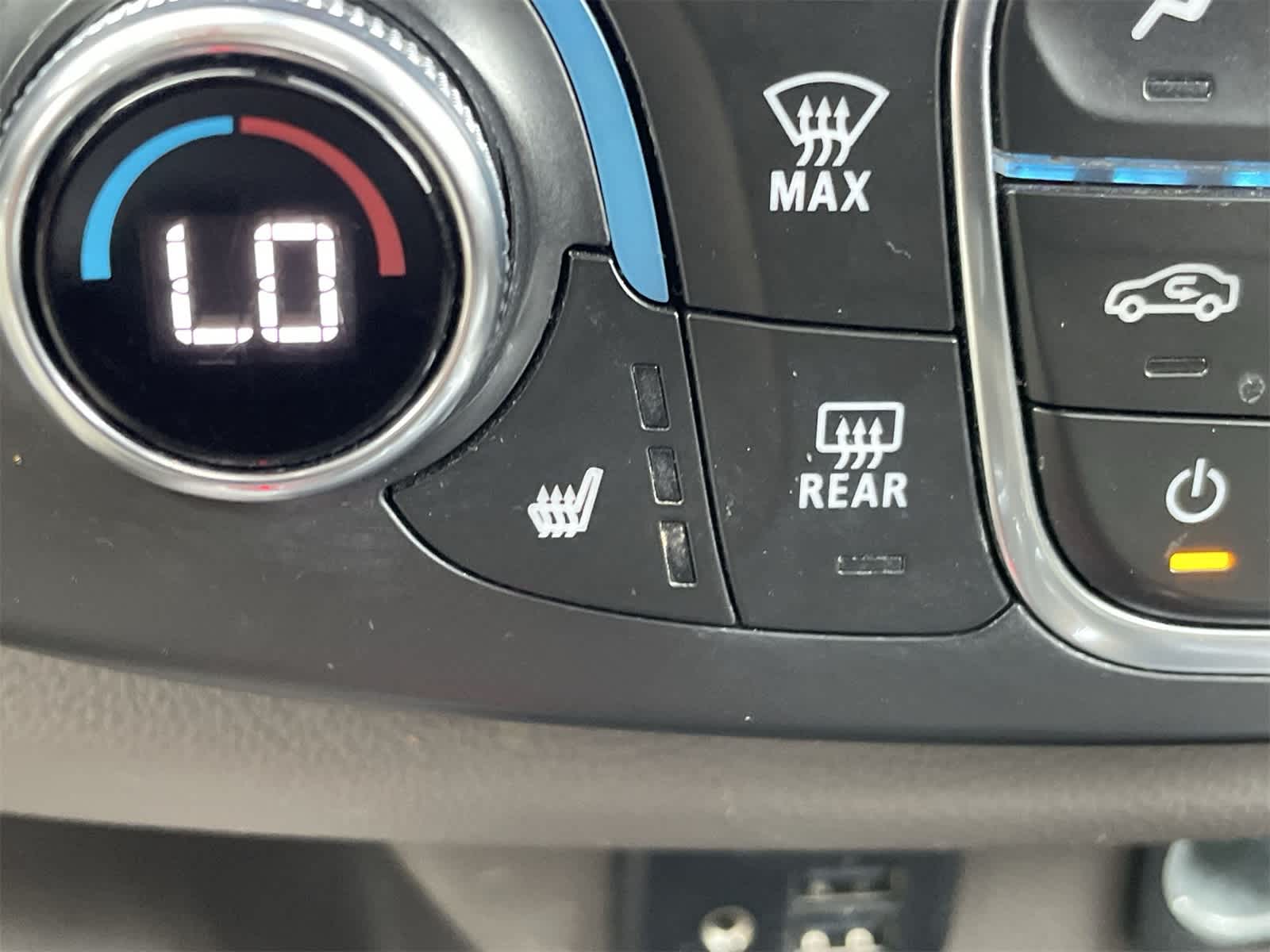 Thumbnail: 2020 Chevrolet Traverse - 7