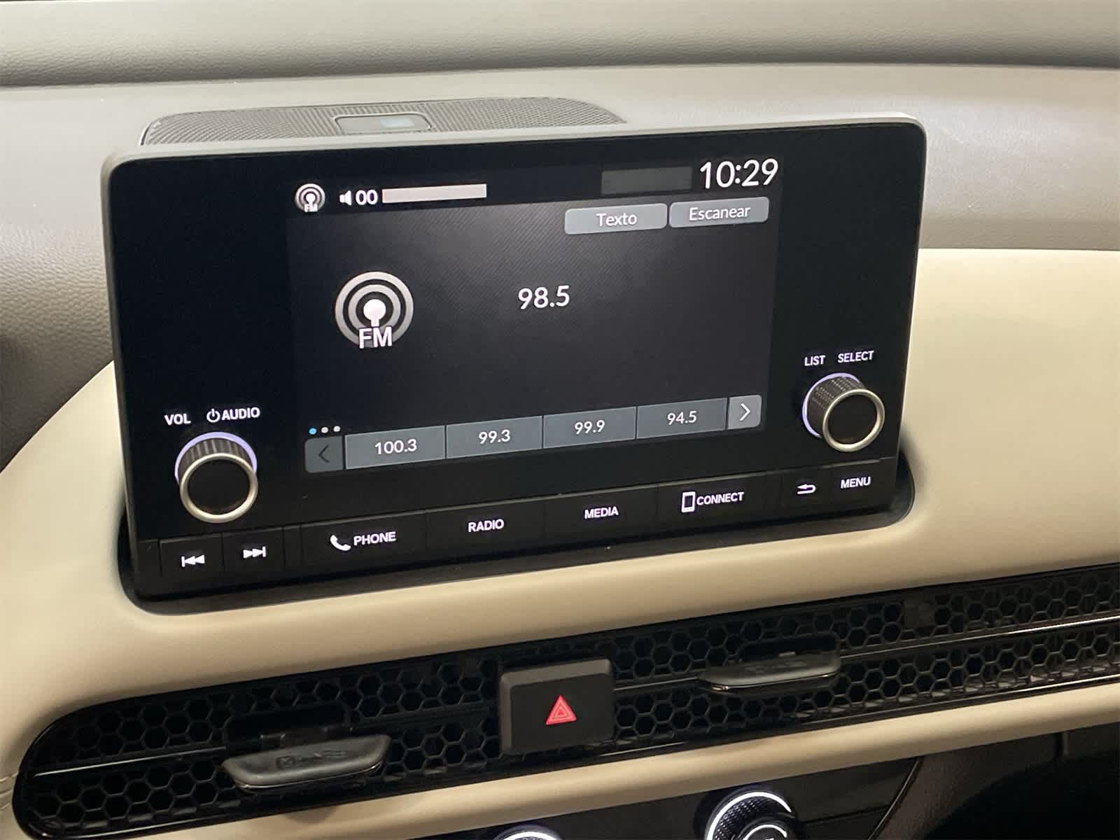 Thumbnail: 2023 Honda HR-V - 4