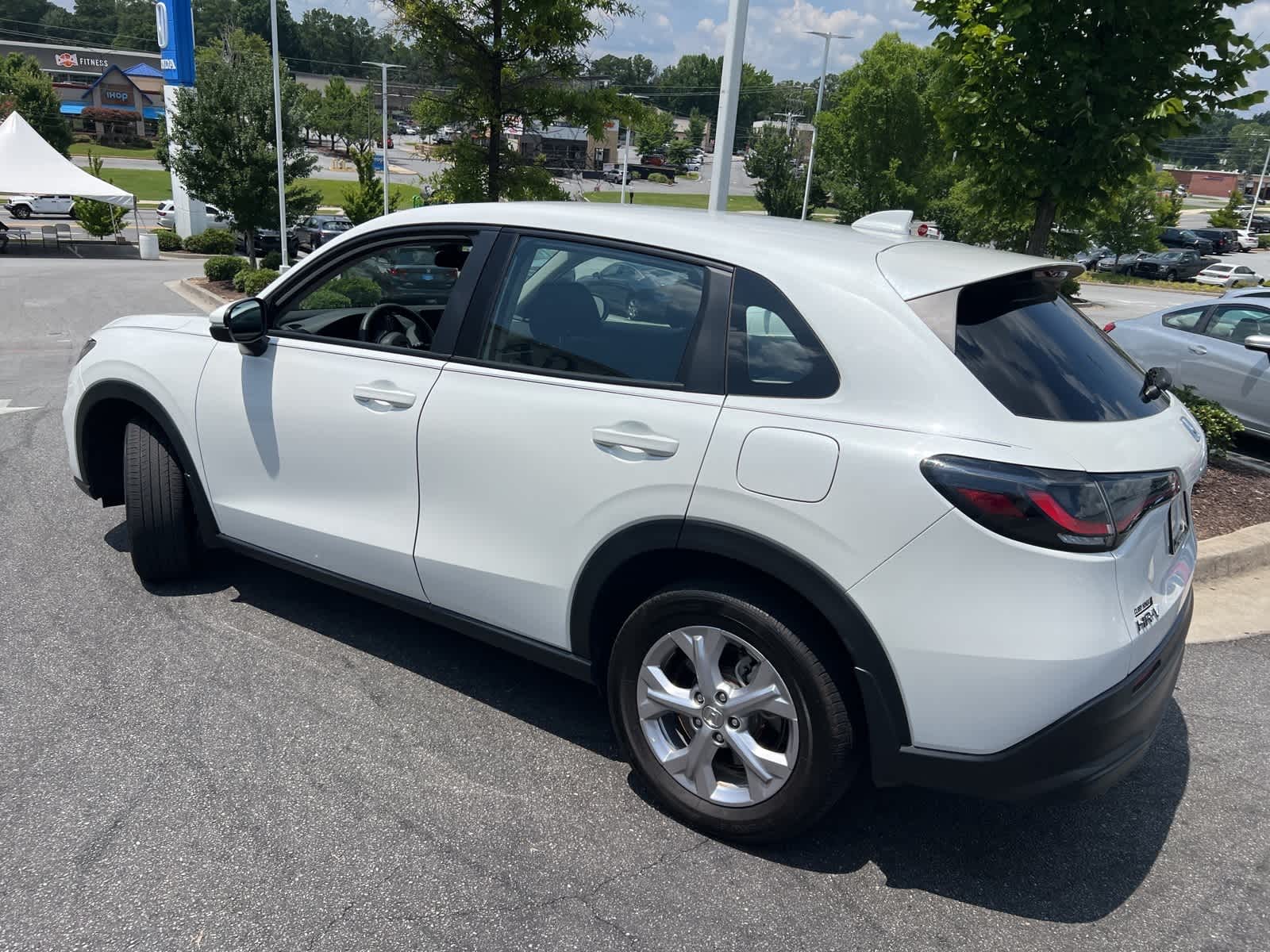 Thumbnail: 2023 Honda HR-V - 7