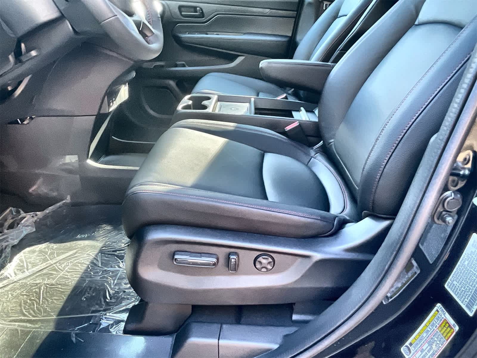 Thumbnail: 2026 Honda Odyssey - 11