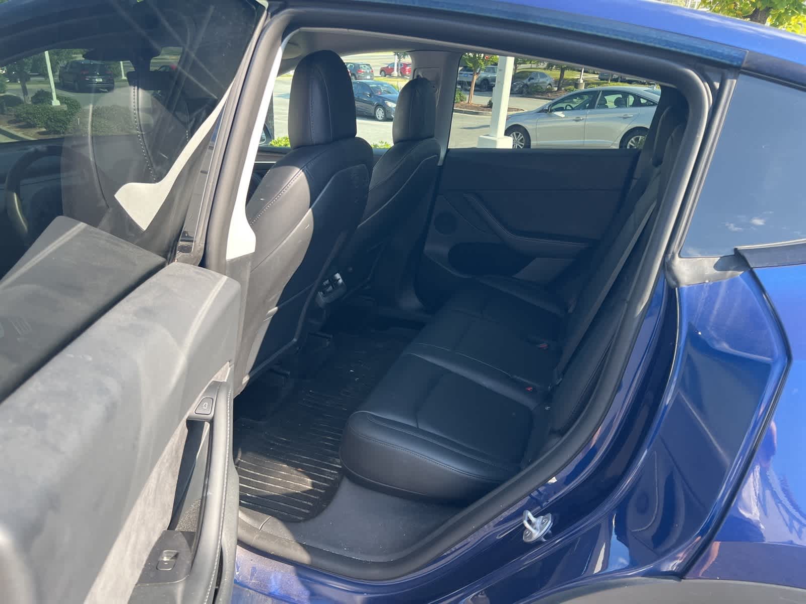 Thumbnail: 2022 Tesla Model Y - 15