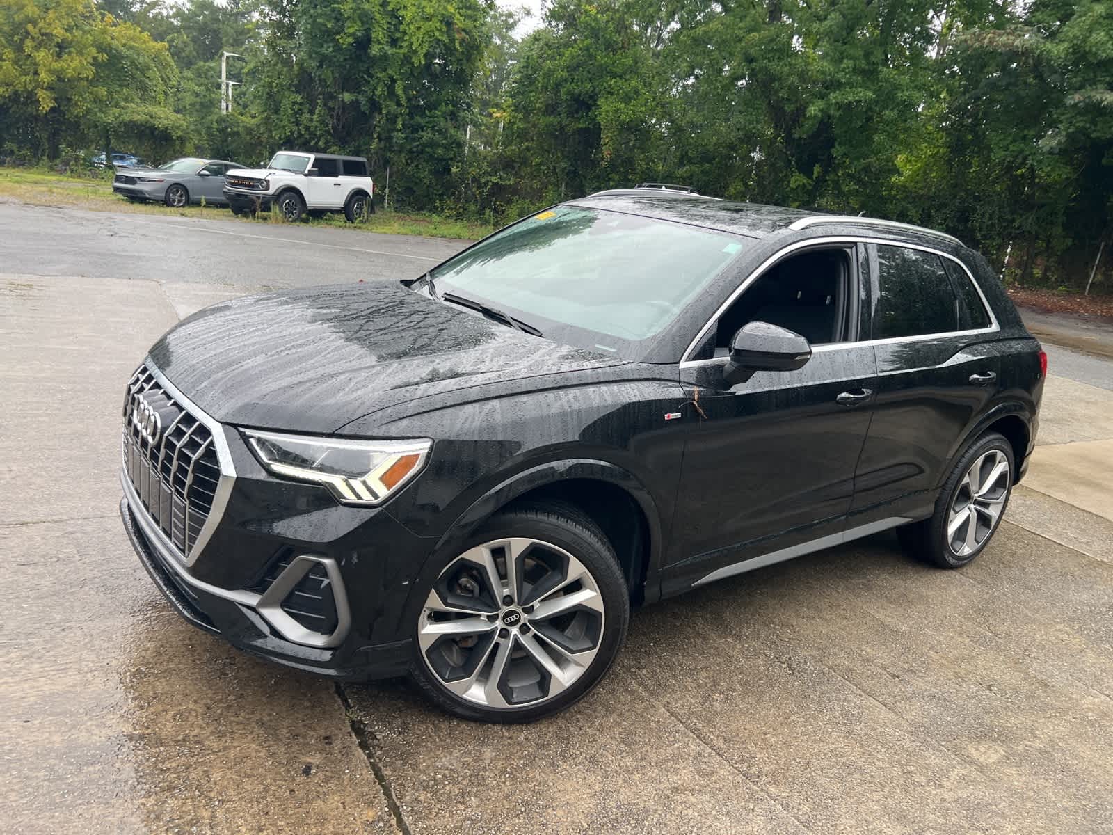 Thumbnail: 2021 Audi Q3 - 4