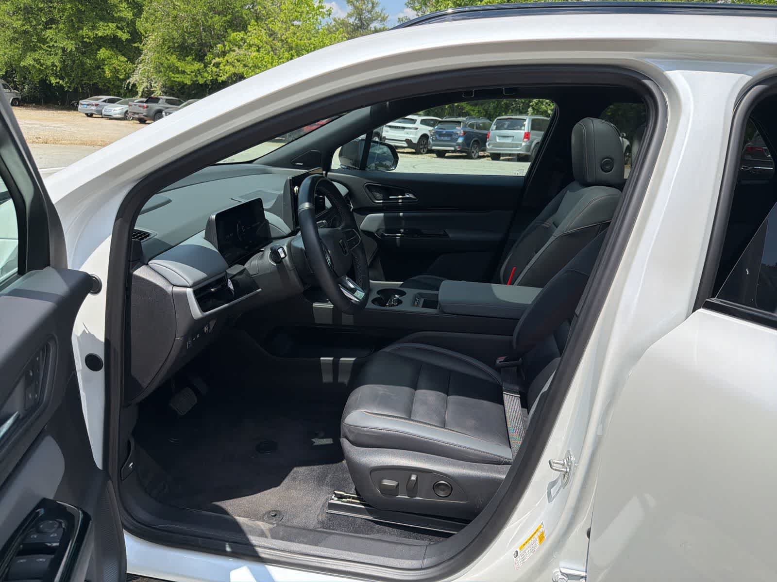 Thumbnail: 2024 Honda Prologue - 16