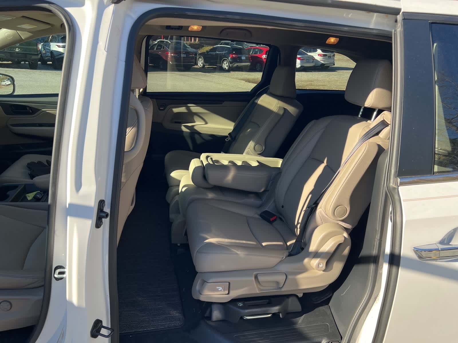 Thumbnail: 2024 Honda Odyssey - 16