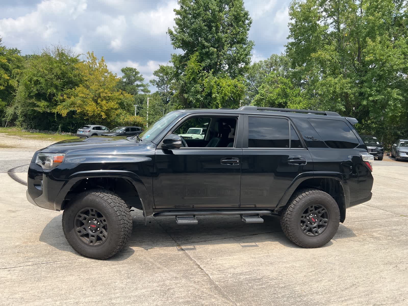 Thumbnail: 2019 Toyota 4Runner - 6
