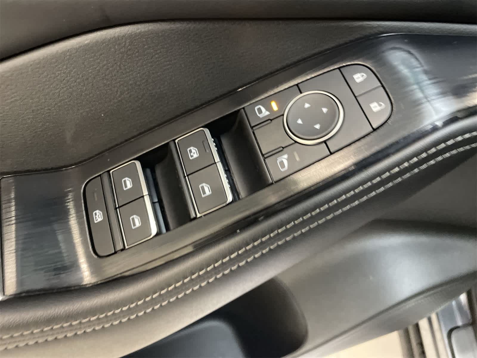 Thumbnail: 2023 Nissan Rogue - 18