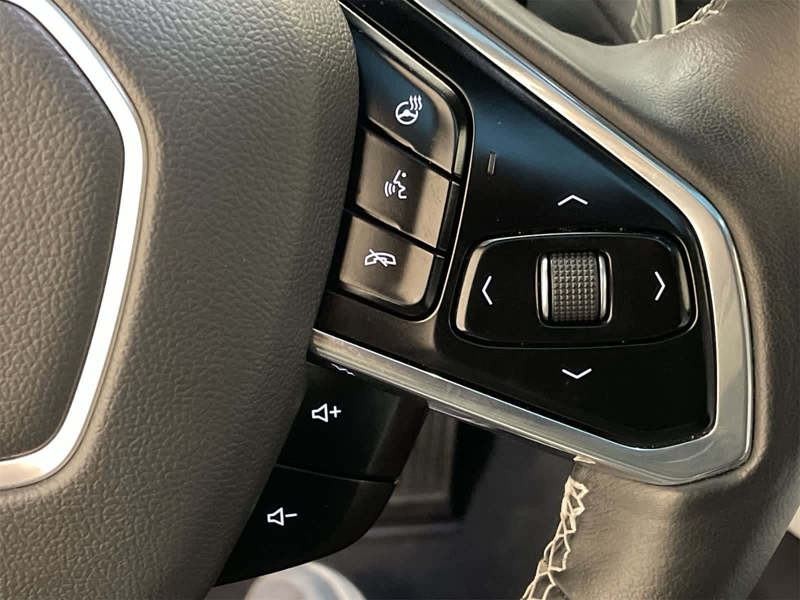 Thumbnail: 2022 Chevrolet Corvette - 13