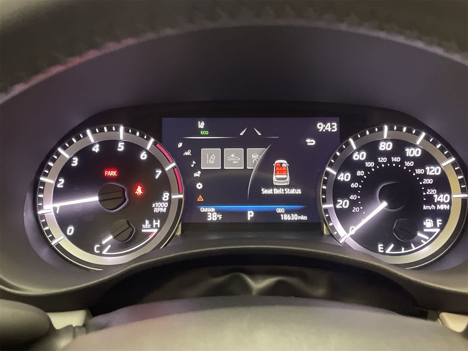 Thumbnail: 2023 Toyota Highlander - 12