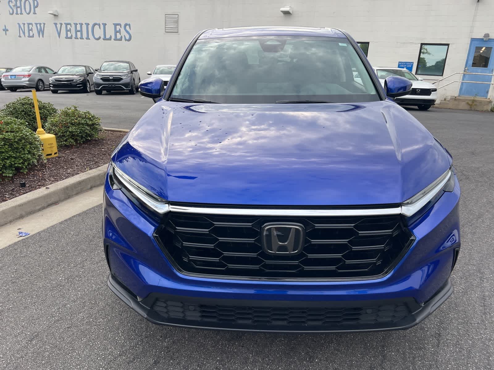 Thumbnail: 2023 Honda CR-V - 14